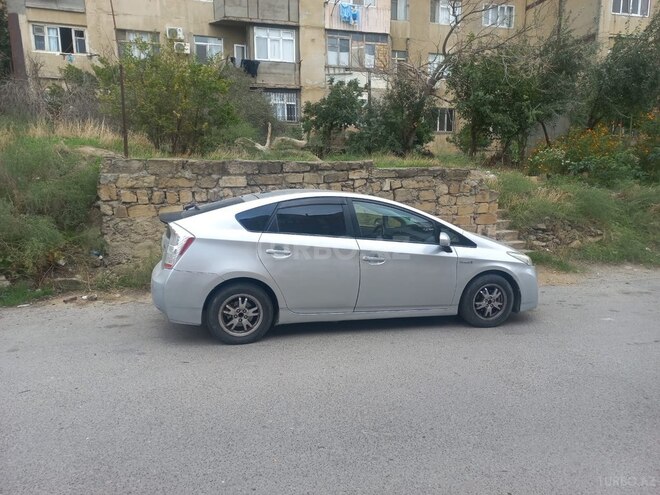 Toyota Prius 2011, 80,000 km - 1.8 l - Bakı