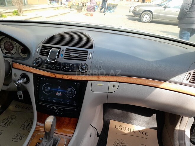 Mercedes E 320 2002, 292,000 km - 3.2 l - Bakı