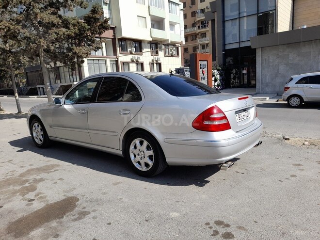 Mercedes E 320 2002, 292,000 km - 3.2 l - Bakı