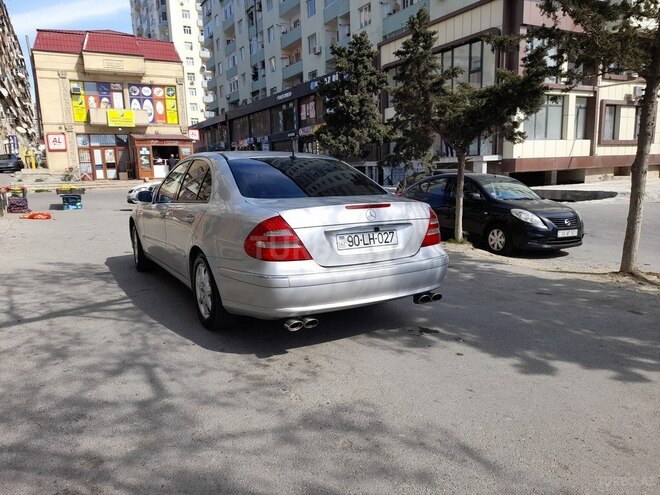 Mercedes E 320 2002, 292,000 km - 3.2 l - Bakı