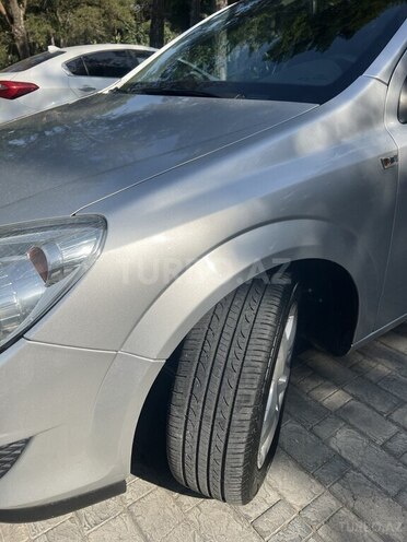 Opel Astra 2009, 201,000 km - 1.3 л - Bakı
