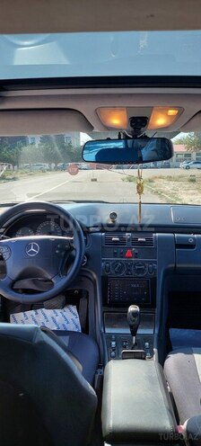 Mercedes E 320 2000, 334,500 km - 3.2 л - Bakı