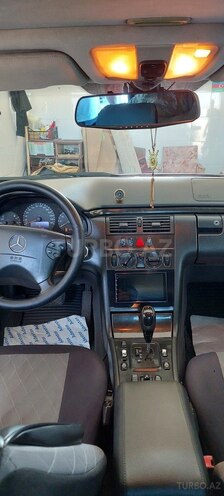 Mercedes E 320 2000, 334,500 km - 3.2 л - Bakı