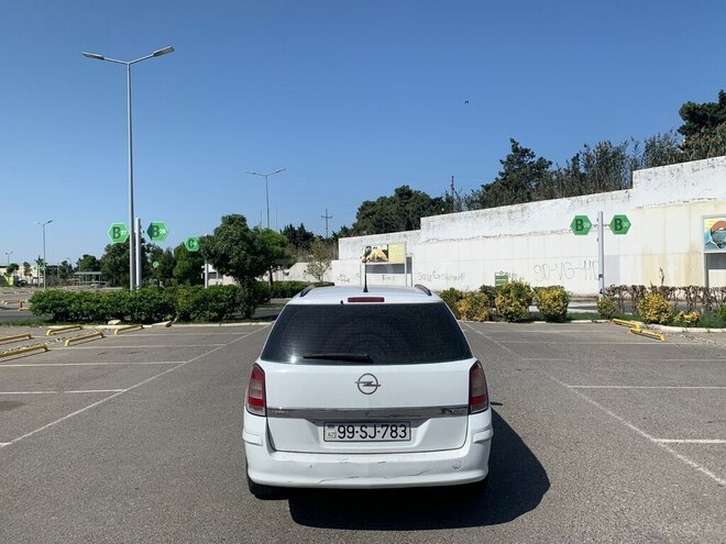Opel Astra 2009, 322,822 km - 1.3 l - Bakı