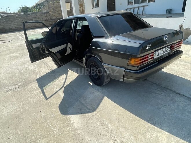 Mercedes 190 1989, 128,006 km - 2.0 l - Bakı