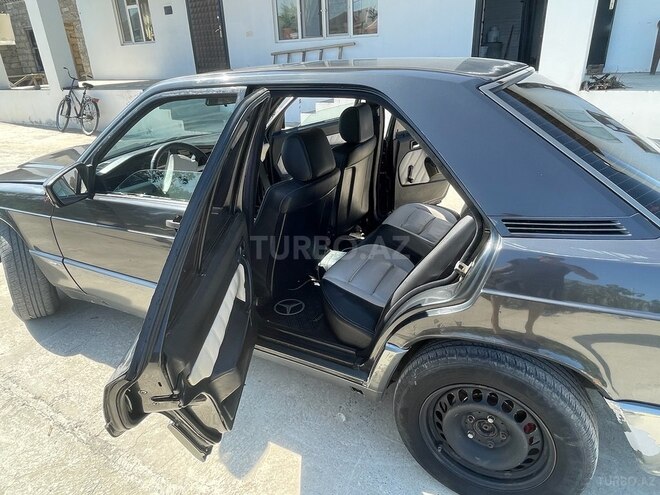 Mercedes 190 1989, 128,006 km - 2.0 l - Bakı