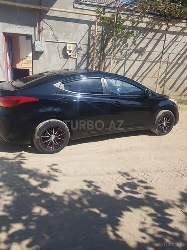 Hyundai Elantra 2011, 175,200 km - 1.8 l - Bakı