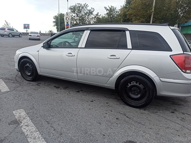 Opel Astra 2006, 194,440 km - 1.3 l - Zaqatala