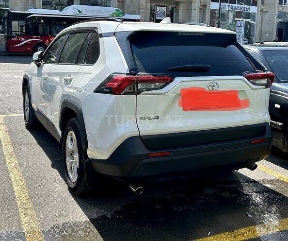 Toyota RAV4 2021, 23,000 km - 2.0 l - Bakı