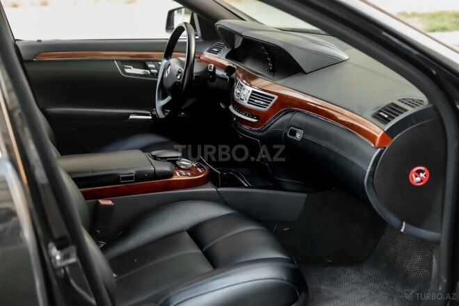 Mercedes S 350 2006, 265,800 km - 3.5 l - Bakı