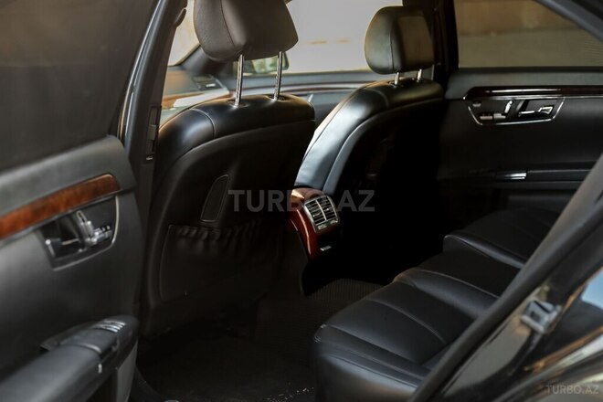 Mercedes S 350 2006, 265,800 km - 3.5 l - Bakı