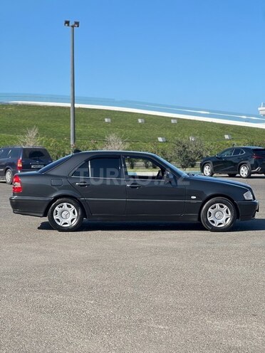 Mercedes C 220 1993, 351,000 km - 2.2 l - Bakı