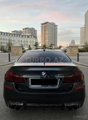 BMW M5 2014, 120,000 km - 4.4 л - Bakı