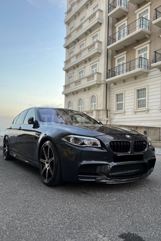BMW M5 2014, 120,000 km - 4.4 л - Bakı