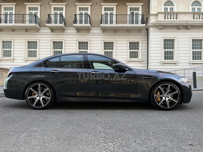 BMW M5 2014, 120,000 km - 4.4 л - Bakı
