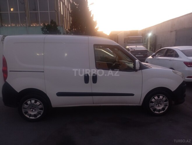 Fiat Doblo 2012, 219,588 km - 1.4 l - Bakı