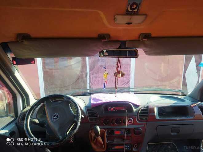 Mercedes Sprinter 413 2000, 250,000 km - 2.2 l - Hacıqabul