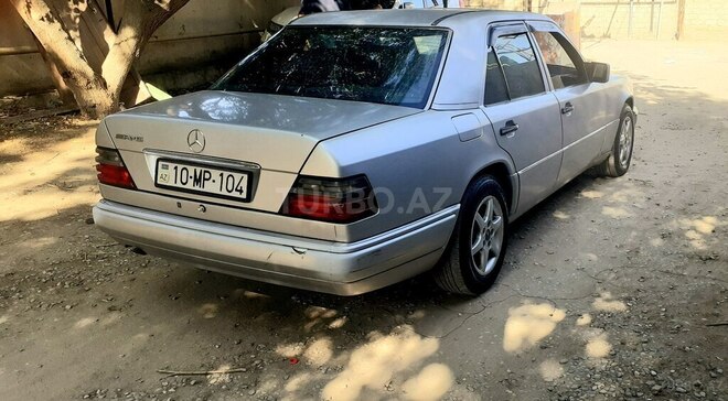 Mercedes E 220 1994, 347,000 km - 2.2 л - Bakı