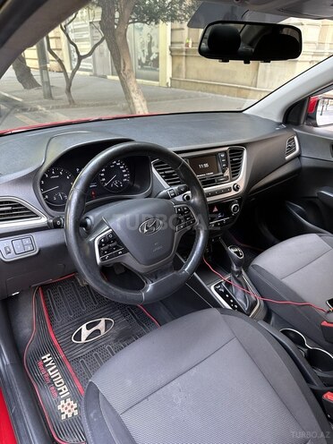 Hyundai Accent 2018, 131,000 km - 1.6 l - Bakı