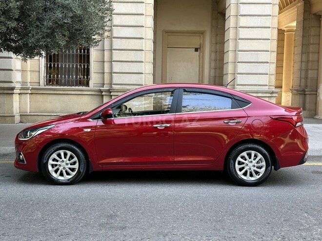 Hyundai Accent 2018, 131,000 km - 1.6 l - Bakı