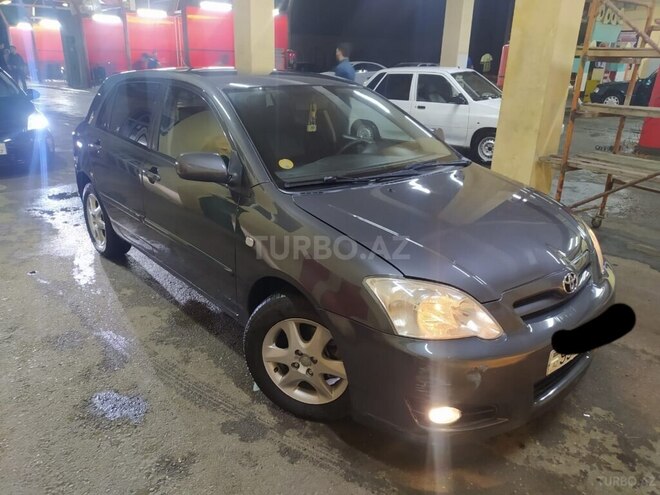Toyota Corolla 2007, 111,000 km - 1.4 l - Gəncə
