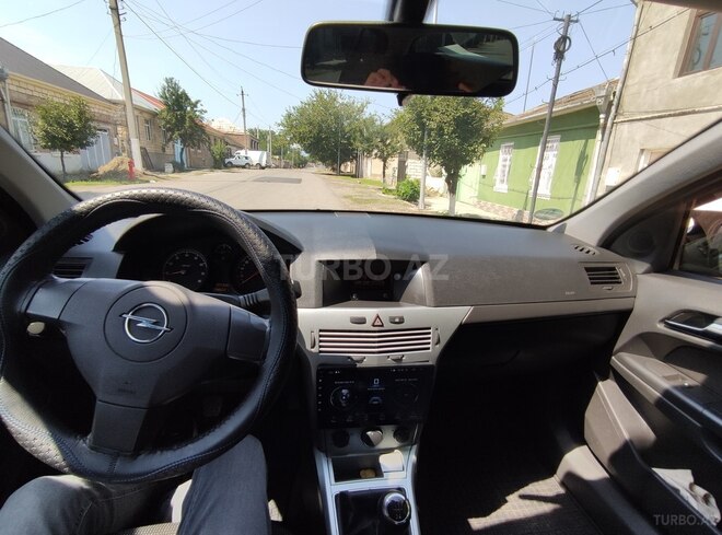 Opel Astra 2009, 100,000 km - 1.4 l - Bakı