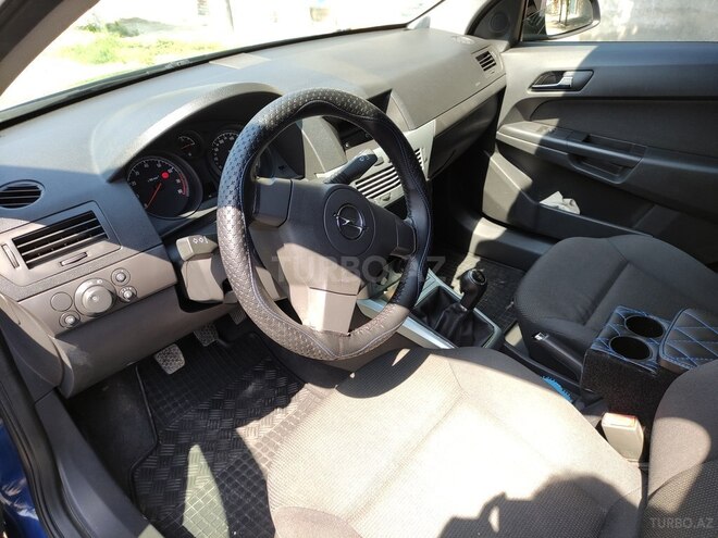 Opel Astra 2009, 100,000 km - 1.4 l - Bakı