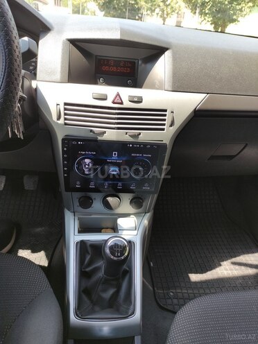 Opel Astra 2009, 100,000 km - 1.4 l - Bakı