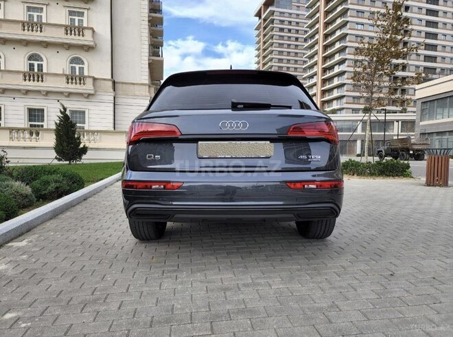 Audi Q5 2021, 30,000 km - 2.0 l - Bakı