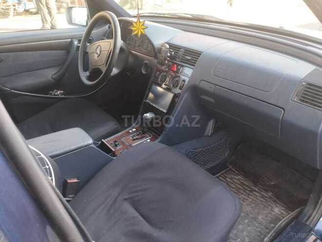 Mercedes C 220 2000, 355,000 km - 2.2 l - Bakı