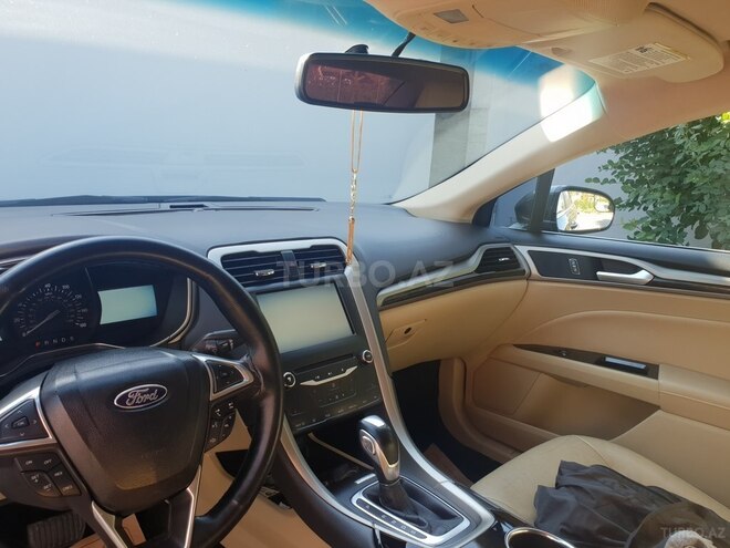 Ford Fusion 2015, 130,000 km - 2.0 l - Bakı