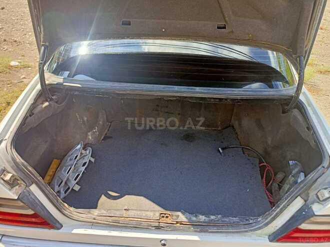 Mercedes E 250 1995, 458,090 km - 2.5 л - Sumqayıt