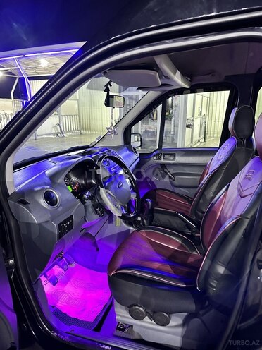 Ford Tourneo Connect 2010, 290,000 km - 1.8 l - Bakı