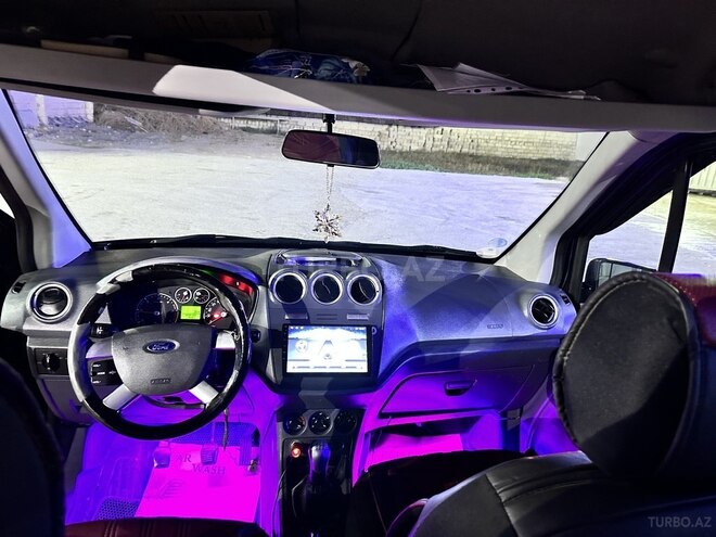 Ford Tourneo Connect 2010, 290,000 km - 1.8 l - Bakı