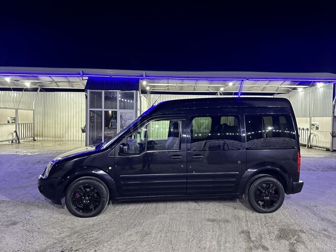 Ford Tourneo Connect 2010, 290,000 km - 1.8 l - Bakı