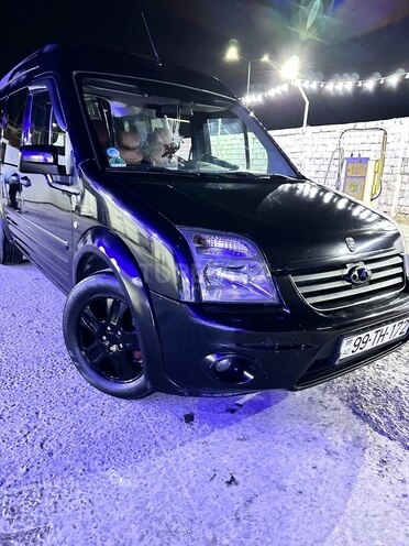 Ford Tourneo Connect 2010, 290,000 km - 1.8 l - Bakı