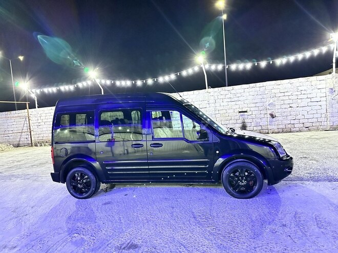 Ford Tourneo Connect 2010, 290,000 km - 1.8 l - Bakı