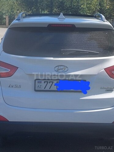 Hyundai ix35 2013, 118,000 km - 2.4 l - Yevlax
