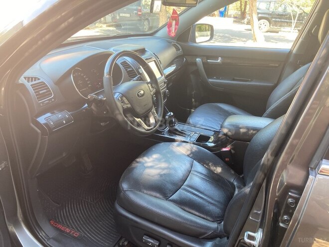Kia Sorento 2013, 177,000 km - 2.0 l - Bakı