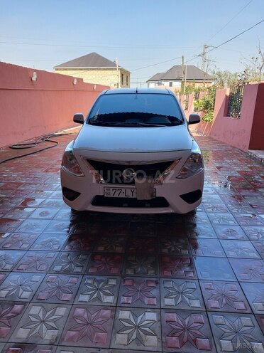 Nissan Sunny 2015, 49,500 km - 1.2 л - Bakı