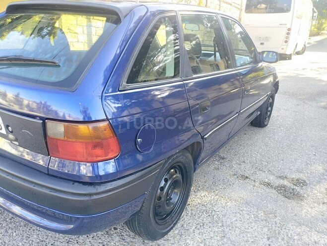 Opel Astra 1996, 298,521 km - 1.6 l - Bakı