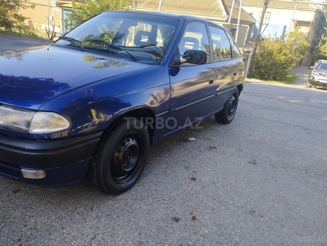 Opel Astra 1996, 298,521 km - 1.6 l - Bakı