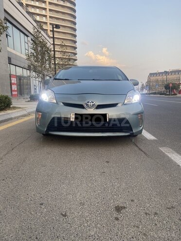 Toyota Prius 2014, 142,500 km - 1.8 л - Bakı