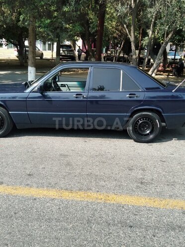 Mercedes 190 1992, 322,500 km - 2.0 л - Sumqayıt