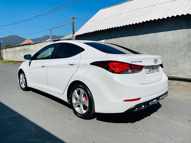 Hyundai Elantra 2016, 98,000 km - 1.8 l - Zaqatala