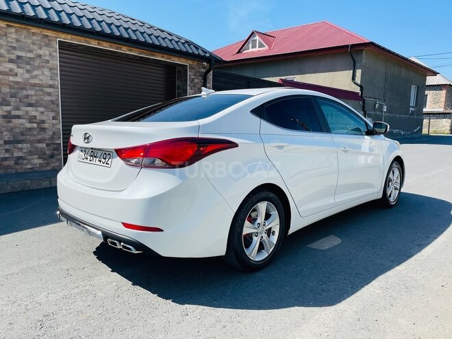 Hyundai Elantra 2016, 98,000 km - 1.8 l - Zaqatala
