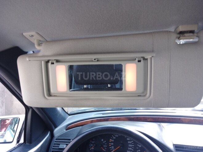 Mercedes C 240 2000, 123,030 km - 2.4 l - Bakı