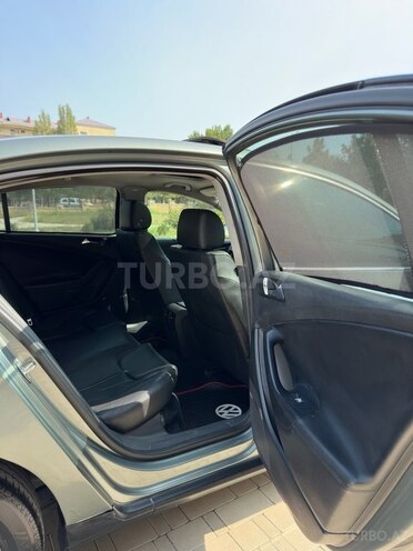 Volkswagen Passat 2006, 325,523 km - 2.0 l - Sumqayıt