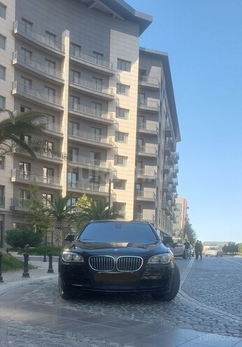 BMW 750 2013, 149,000 km - 4.4 l - Bakı