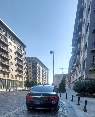 BMW 750 2013, 149,000 km - 4.4 l - Bakı